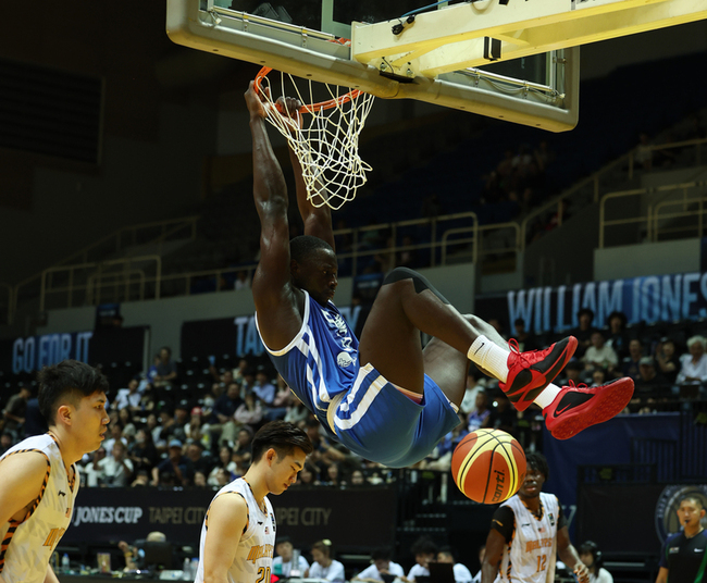 台灣藍瓊斯盃三分球回神  26分差擊敗馬來西亞 | 華視新聞