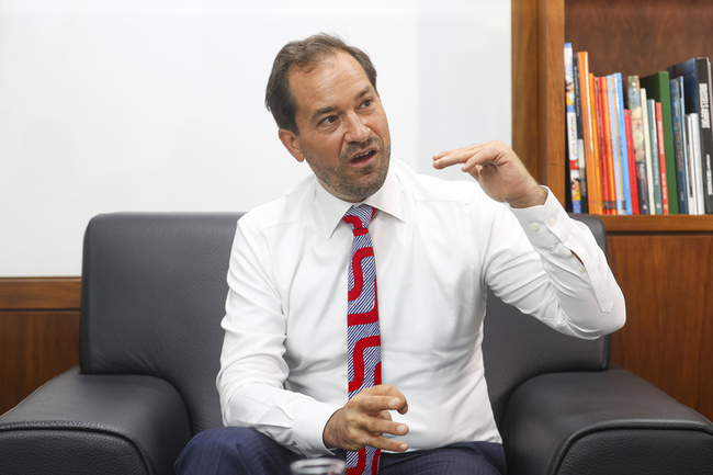 比利時駐台代表談核能復興　確保能源安全拚碳中和 | 華視新聞