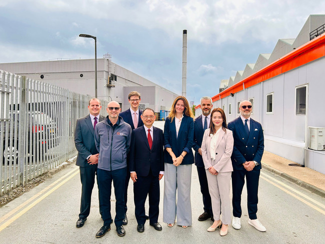 華新英國子公司擴產　拓全球航太與能源市場 | 華視新聞