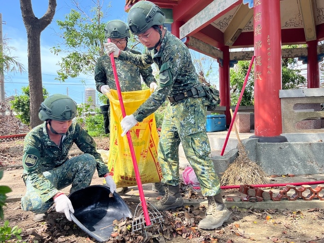 國軍第四作戰區協力災後復原　逐步恢復家園生活機能 | 華視新聞