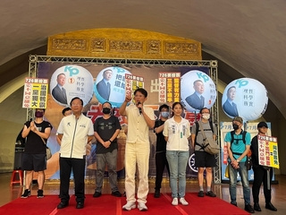 藍白大咖新北宣講反罷免  林右昌力挺罷團