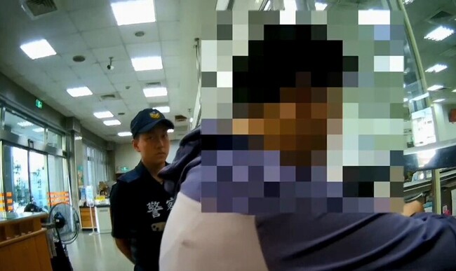 遇詐騙要提款稱是「繳保費」  台中婦險失金10多萬 | 華視新聞