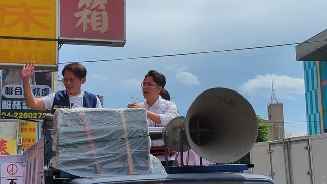 黃國昌聲援台中藍營立委 民進黨：罷免是民意選擇 | 華視新聞