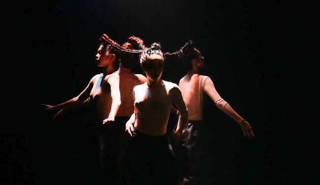 麥藍堤亞以髮「共」舞   牽動法國外亞維儂觀眾神經 | 華視新聞