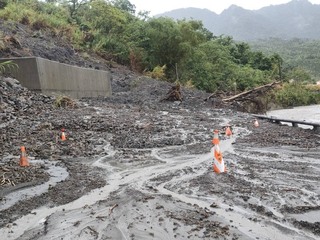 花蓮連日下雨　富里多條道路中斷、玉里農田淹水