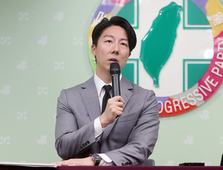 黃國昌質疑柯文哲收投票通知單  綠：去問蔣萬安