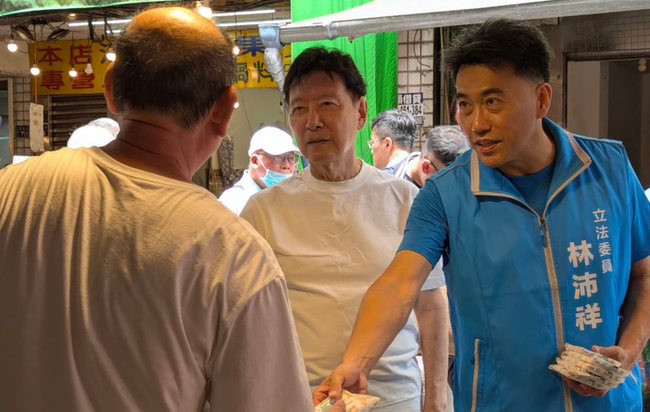 趙少康陪同林沛祥掃街　領銜人促罷免不適任民代 | 華視新聞