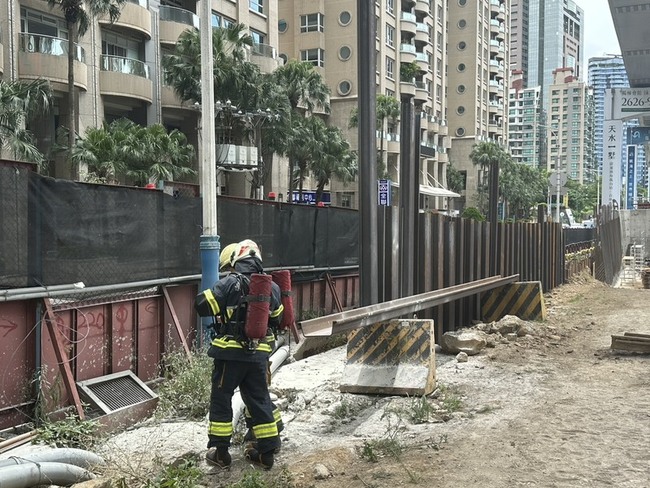 淡北道路工程挖破瓦斯管線　新北：無圖資促清查 | 華視新聞