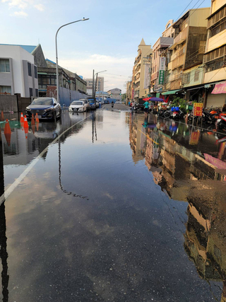 連續6天天文大潮  高雄旗津出現積淹水