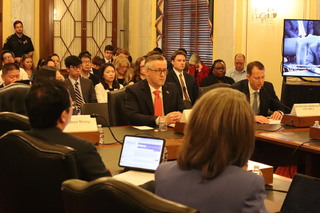 前情報官：北京政治戰涉暗殺　美應助台升級安全查核