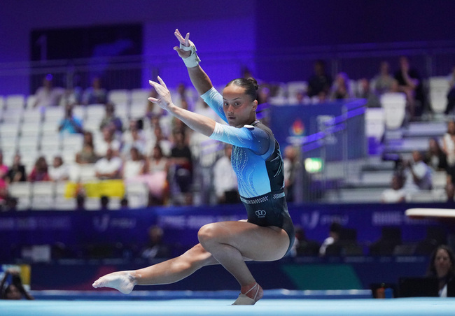 世大運女子競技體操　陳瑞安個人全能第3晉決賽 | 華視新聞