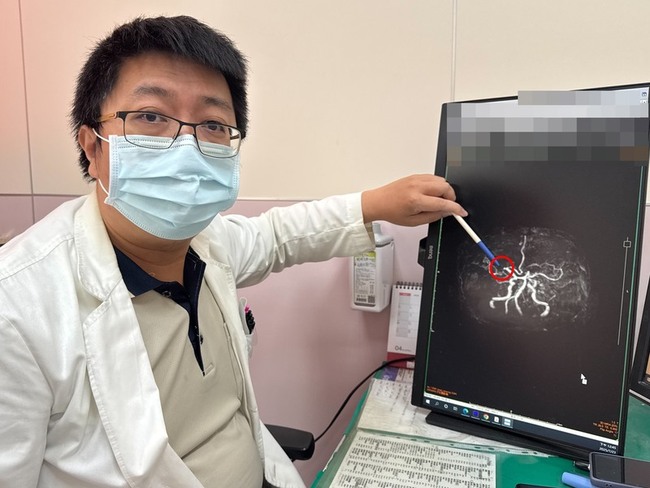 台中老翁頂烈日下田汗狂流　突昏倒竟是小中風 | 華視新聞