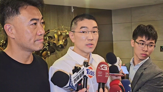 陪同林沛祥投票　謝國樑盼朝野握手言和