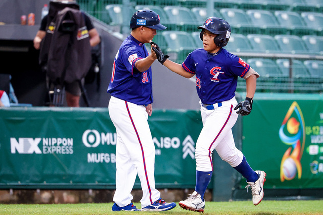 U12世界盃棒球賽胡誠恩雙響砲　率台灣擊敗德國 | 華視新聞