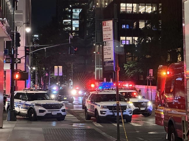 紐約市中心槍擊案4死　槍手持M4步槍行凶亦身亡 | 華視新聞