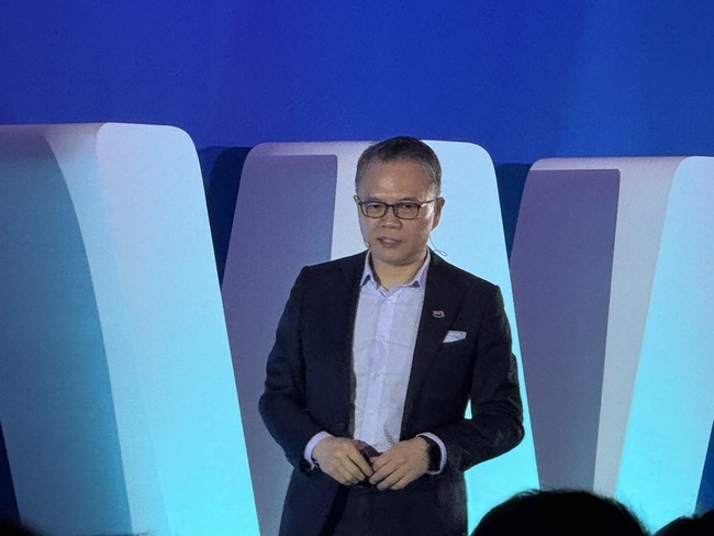AWS台灣暨香港總經理王定愷：沒有雲端就沒有AI | 華視新聞