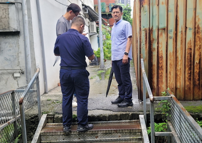 新北男子遭棄屍行李箱  警方報請相驗全力緝凶 | 華視新聞