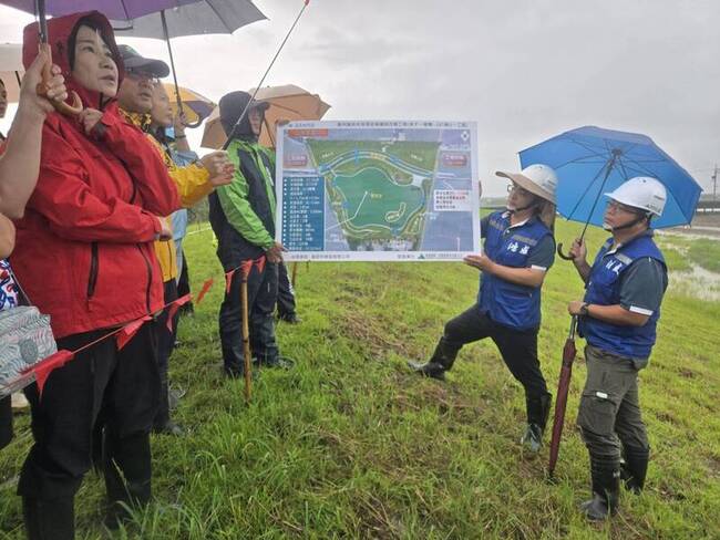 預估強降雨周春米視察滯洪池  滿州預防性撤離 | 華視新聞