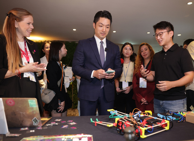 曹興誠喊話放下823罷免　蔣萬安籲中央全力救災 | 華視新聞