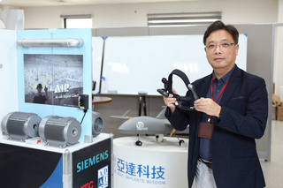 亞達打造AI教官　虛擬老師傅隨時協作維修與教育訓練