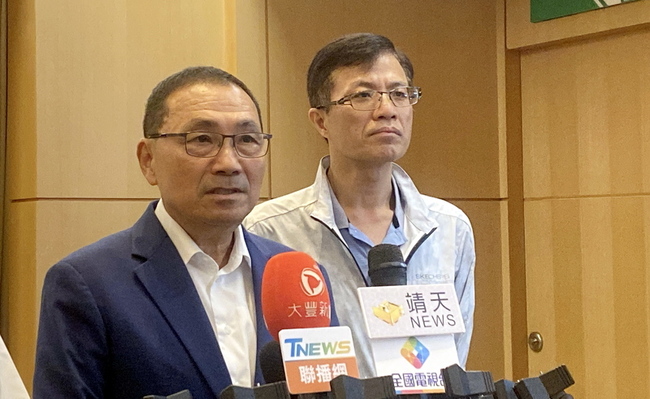 方仰寧接任新北警局長　侯友宜期許持續打拚治安 | 華視新聞