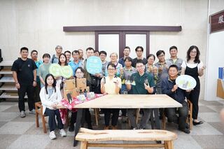 竹縣推林業農業剩餘資材再利用　枝條變身木桌椅