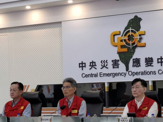 豪雨救災遇海嘯警報　水利署籲中南部沿海持續戒備 | 華視新聞