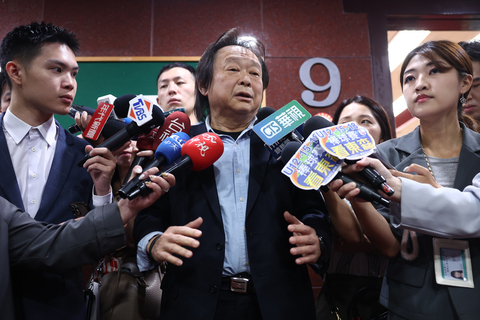 籲823撤案遭黨內砲轟 王世堅:不會退黨