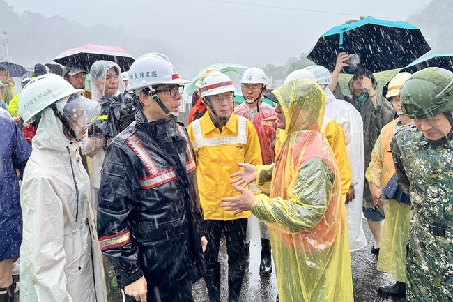 高雄山區豪雨致災  市府設指揮所全力救援 | 華視新聞