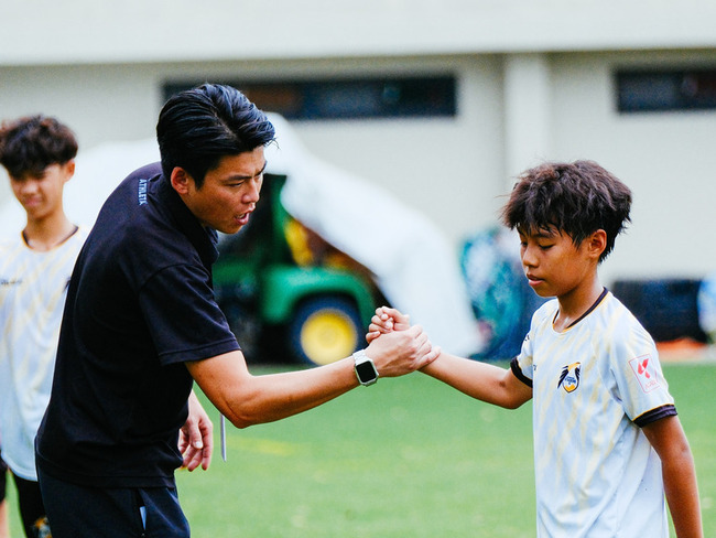 Attackers FC陳柏諺秀超齡視野　福爾摩沙足賽勝出 | 華視新聞