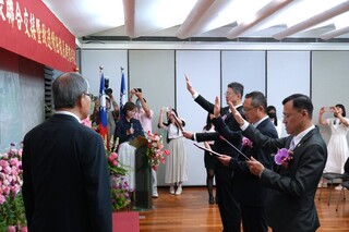 大學校長交接  鄭英耀：組台灣隊迎AI與關稅挑戰