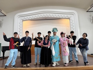 首創博物館探究課程  南一中董怡君獲師鐸獎