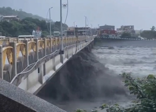 屏東山區7天累積雨量逾2千毫米  共撤離831人 | 華視新聞