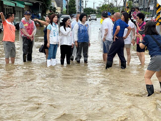 大雨強襲雲林縣致大湖口溪水暴漲　斗南300戶受災 | 華視新聞