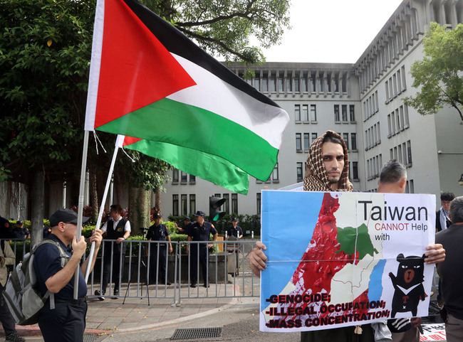 民團抗議台以醫療合作　外交部：在本雅明無具體計畫 | 華視新聞