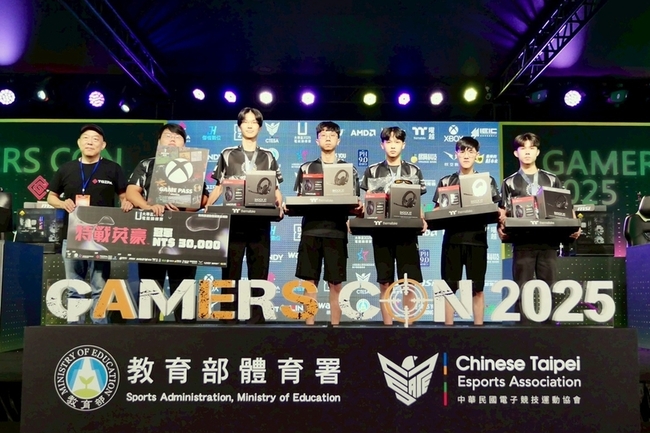 大專盃電競賽 弘光獵鷹戰隊蟬聯特戰英豪冠軍 | 華視新聞