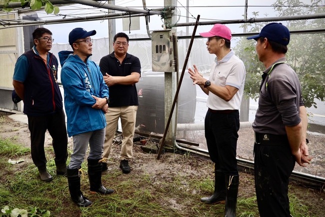 連日豪雨屏東農損逾9千萬　鳳梨香蕉最嚴重 | 華視新聞