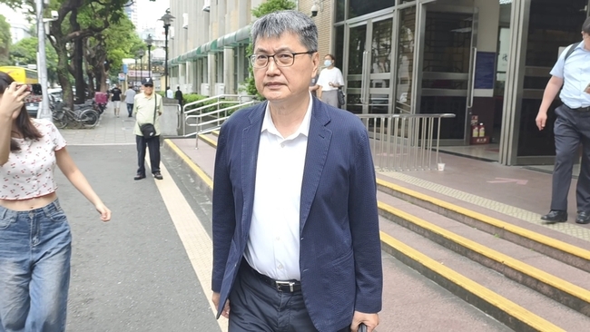 股市禿鷹案　李進誠更五審改判4年5月並科技監控 | 華視新聞