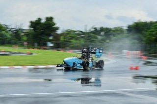 北科大學生賽車隊最快完成耐久賽　獲FST台灣盃冠軍