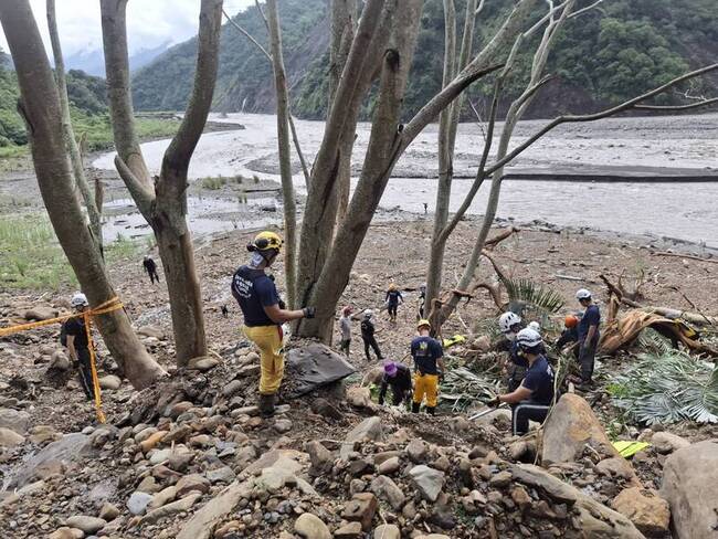 南橫公路車輛墜谷　搜救第7天尋獲屍塊送驗釐清 | 華視新聞