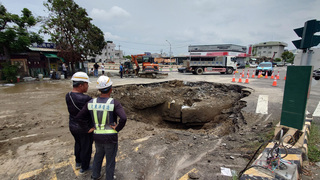 嘉義水上台1線塌陷  疑與地下道抽水站有關