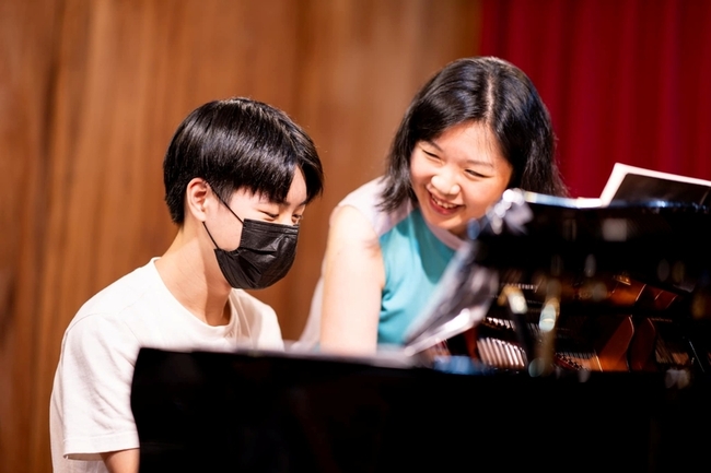 不靠國際也精彩　鳴石音樂節讓台灣鋼琴家發聲 | 華視新聞