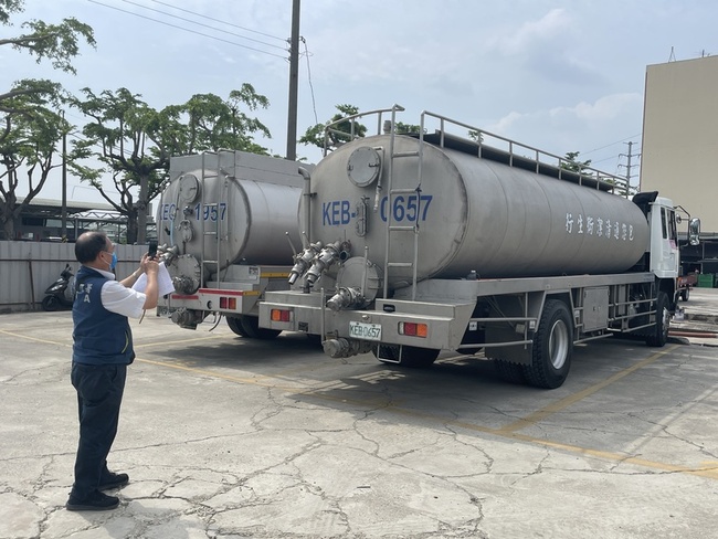 中檢查獲非法排放污水 5輛水肥車拍賣變價814萬 | 華視新聞