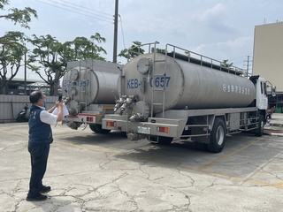 中檢查獲非法排放污水 5輛水肥車拍賣變價814萬
