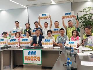 綠營指盧秀燕出訪棄市民不顧 藍營駁不知所謂