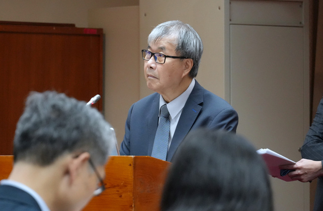 AI聯盟部分課程無人修　教長：大學自行開課 | 華視新聞