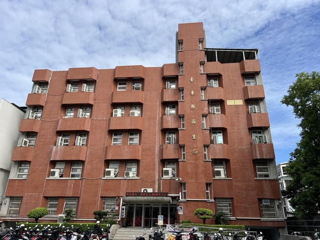 浮報費用　台東衛生局副局長涉偽造文書判緩刑 | 華視新聞