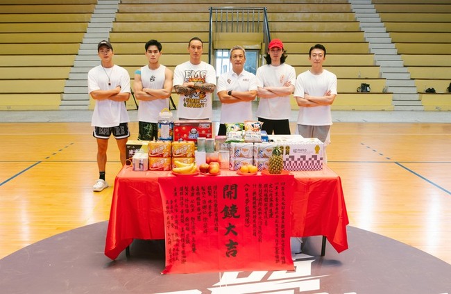 籃球生存實境秀登場　王陽明球員兼製作人 | 華視新聞