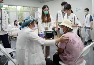 中興大學首辦南投大型社區義診　強化在地健康