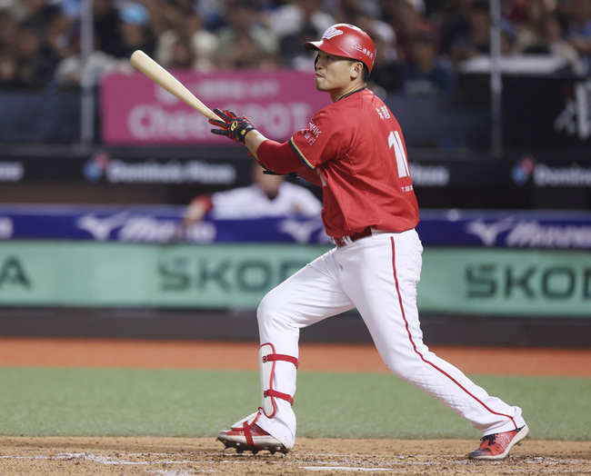 朱育賢超前安包辦3打點　強調不服輸態度最重要 | 華視新聞